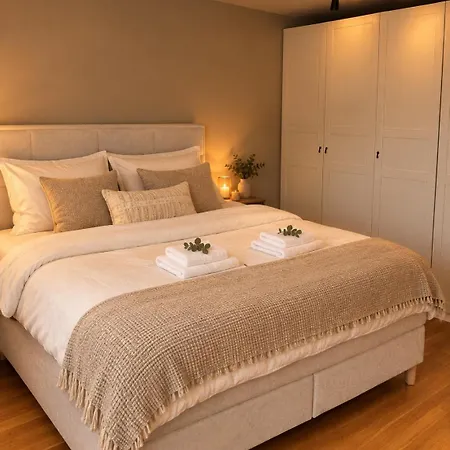 Top-floor With A Terrace And Own Parking Apartment Bergen